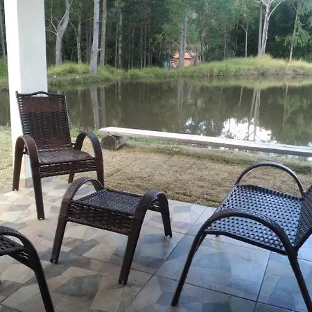 Chale Recanto Do Lago Lima Duarte Exterior photo